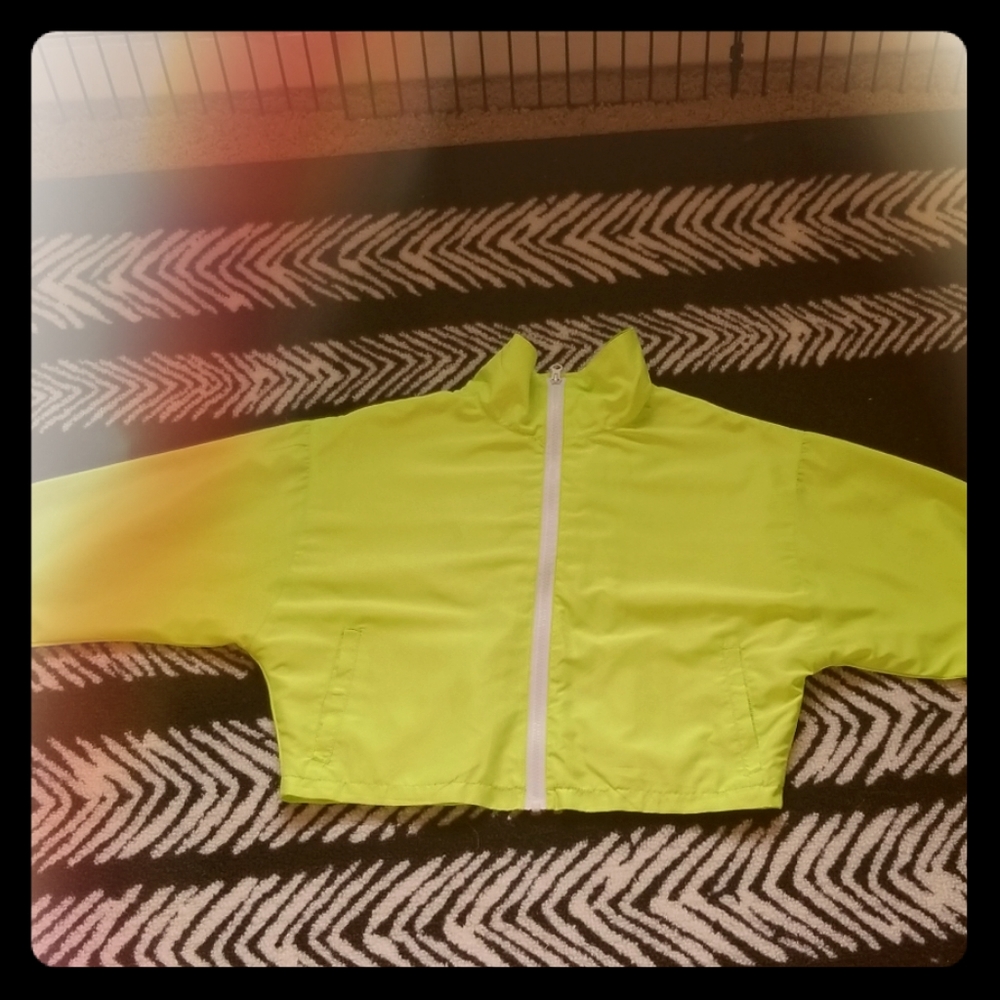 windbreaker
